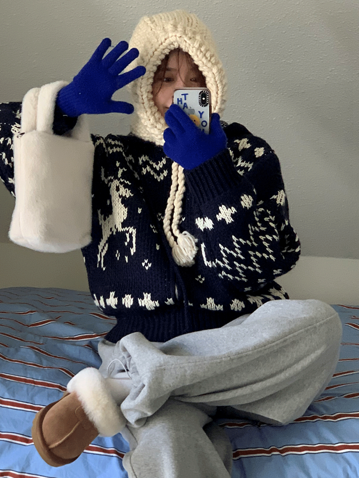nordic deer zip-up knit (2colors) 두툼한두께감