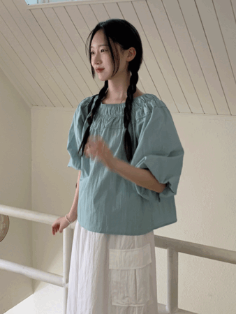 [24시간 new 5% 할인] shading blouse (2color)