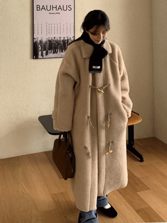 cozy duffle shearing coat (2color)